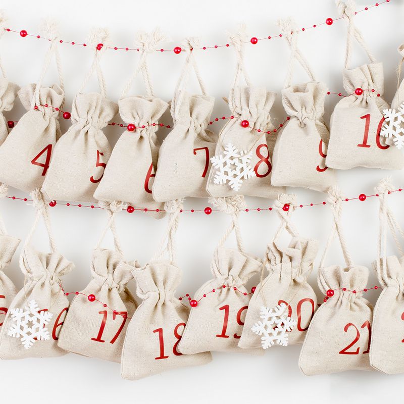 Sacchetti del Calendario di Natale Calendario dell'Avvento per Bambini Mnsun Calendario dell'Avvento da riempire Sacchetto Regalo per Natale e R 24 Pezzi di Sacchetti di Tessuto di Lino Fai-da-Te 