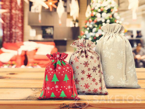 Produttore di sacchetti natalizi in iuta, lino e latri tessuti
