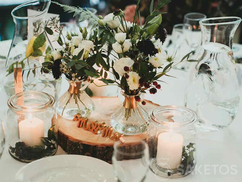 Candeliere in barattolo - decorazione di nozze in stile rustico e boho