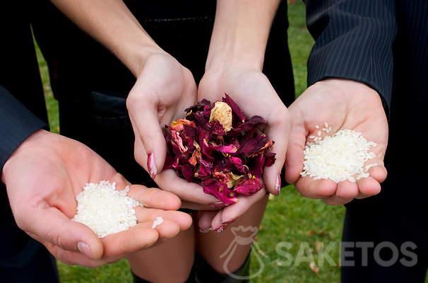 Come confezionare il riso per un matrimonio?