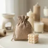 Sacchetti di iuta decorativi per candele.