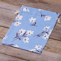 Sacco tipo lino con stampa 22 x 30 cm - naturale / fiori blu IT Sacchetti con stampa