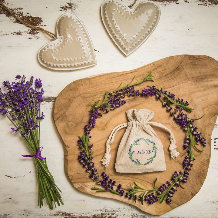 Sacchetti tipo lino 10 x 13 cm con stampa lavanda Sacchetti piccoli 10x13 cm