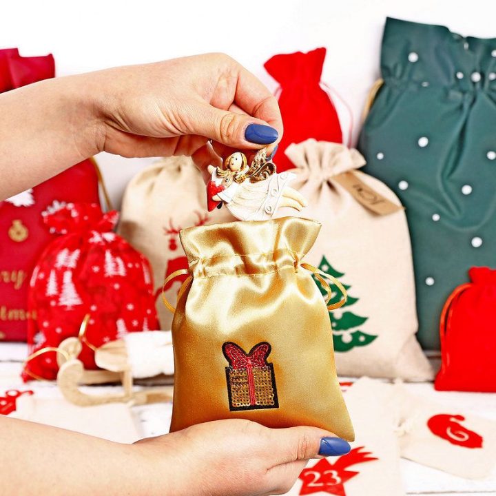 Sacchetti di raso 12 x 15 cm – oro – Regalo IT Sacchetti con stampa