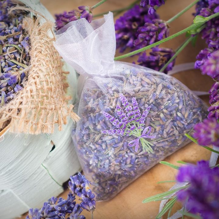 Sacchetti di organza 7 x 9 cm - bianchi con stampa lavanda Sacchetti per lavanda