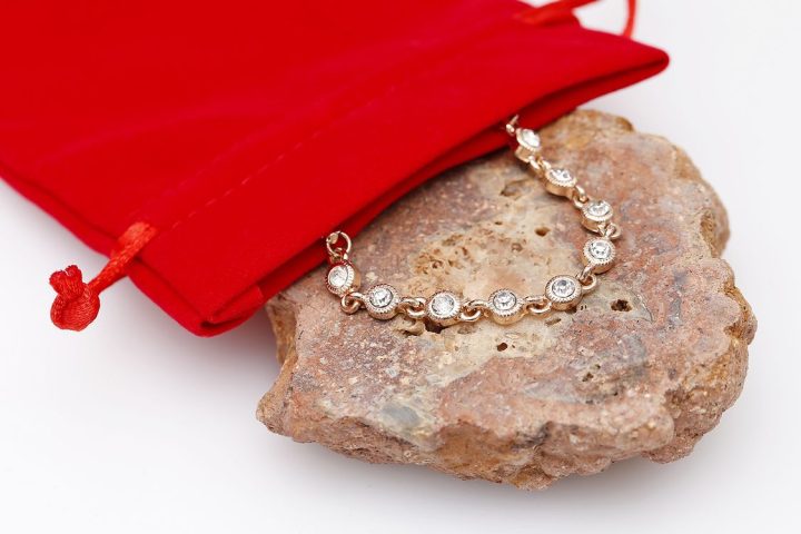 Sacchetti di velluto 9 x 12 cm - rosso San Valentino