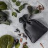 Sacchetti in raso 6 x 8 cm - nero Addio al nubilato e al celibato