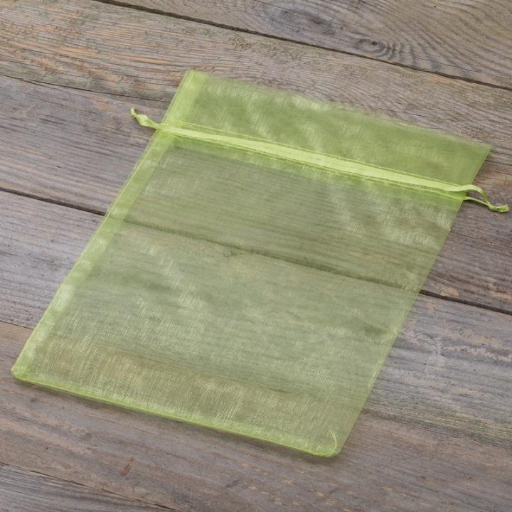 Sacco di organza 22 x 30 cm - verde Sacchi di organza
