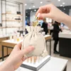 Sacchetti di lino come elegante confezione per cosmetici