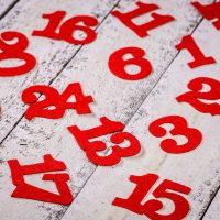 Calendario dell'Avvento sacchetti di iuta 11 x 14 cm - naturali + numeri rossi Applicazione