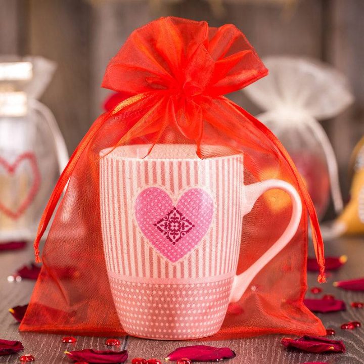 Sacchetti di organza 18 x 24 cm - rosso Sacchetti medi