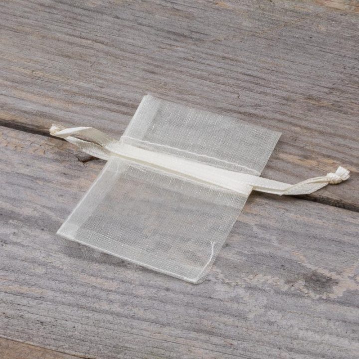 Sacchetti di organza 5 x 7 cm - avorio San Valentino