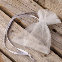 Sacchetti di organza 7 x 9 cm (SDB) - argento Sacchetti argento / grigio