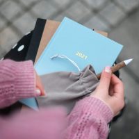 Sacchetti di velluto 10 x 13 cm - argento Sacchetto di Natale