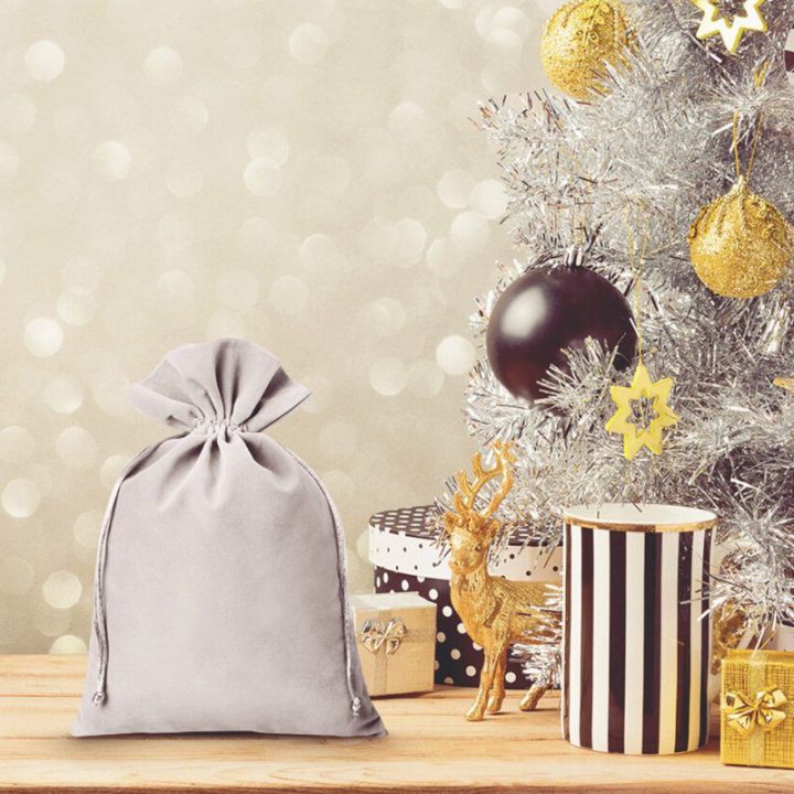 Sacchetti di velluto 15 x 20 cm - argento Battesimo