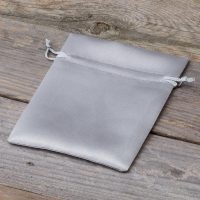 Sacchetti in raso 10 x 13 cm - argento Sacchetti piccoli 10x13 cm