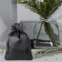 Sacchetti in raso 12 x 15 cm - nero Regali per gli invitati