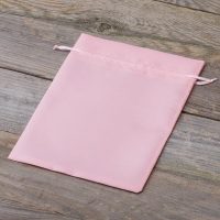 Sacchetti in raso 15 x 20 cm - rosa chiaro Sacchetti in raso