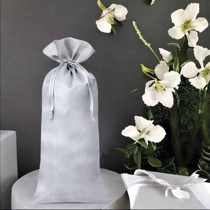 Sacchetti in raso 16 x 37 cm - argento Sacchetto di Natale