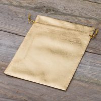 Sacchetti metallizzato 15 x 20 cm - oro Sacchetti occasionali