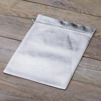 Sacchetti metallizzato 18 x 24 cm - argento Abbigliamento e biancheria