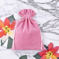 Sacco di velluto 22 x 30 cm - rosa chiaro Per bambini