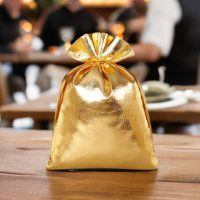 Sacco metallizzato 22 x 30 cm - oro Sacchetti oro