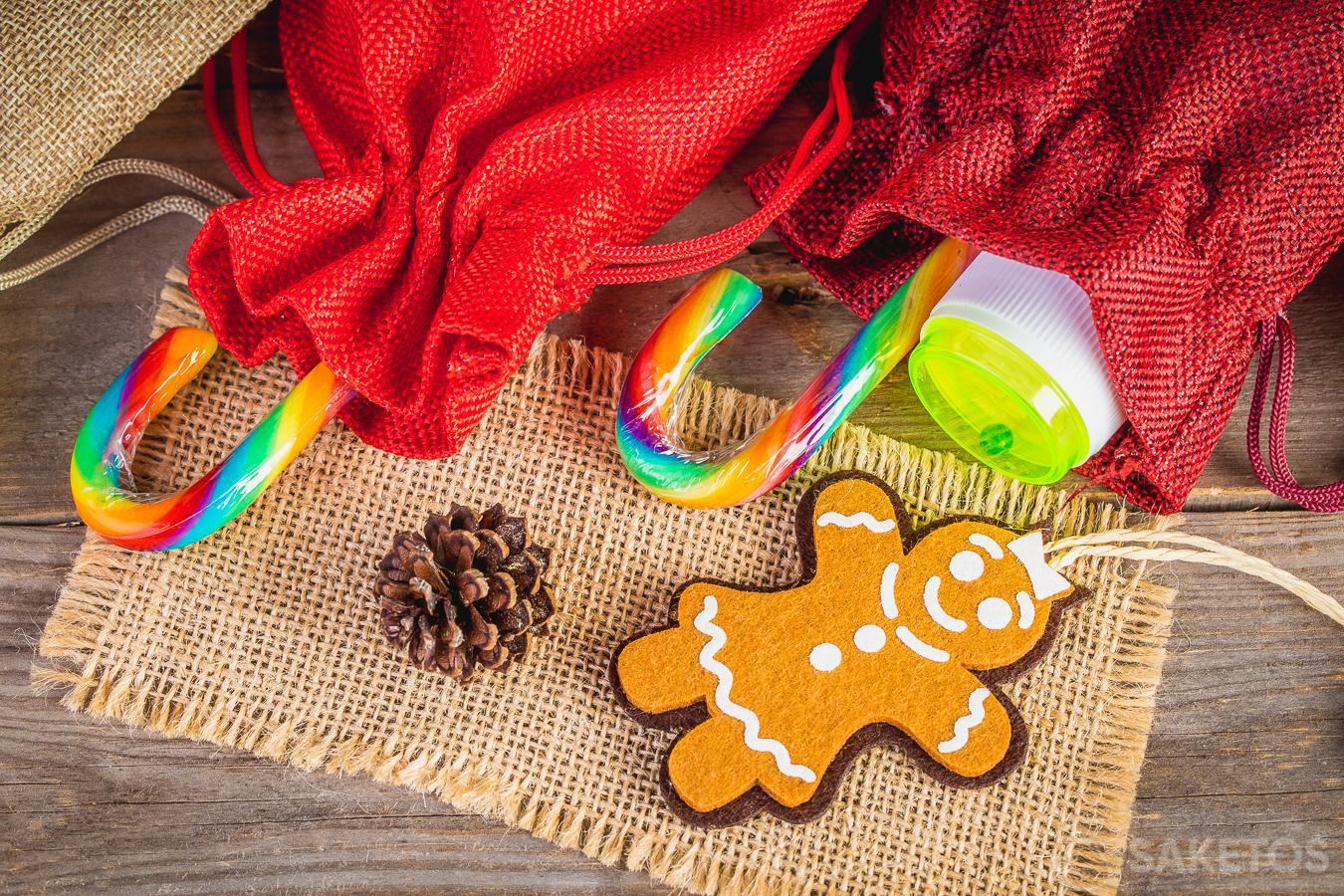 Confezioni regalo natalizie per bambini.