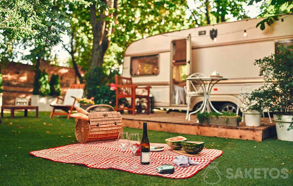 Gli organizer da campeggio si possono usare anche durante un picnic