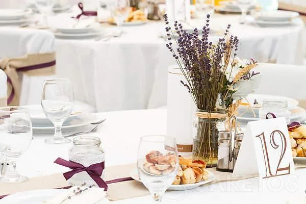 Decorazioni nuziali alla lavanda