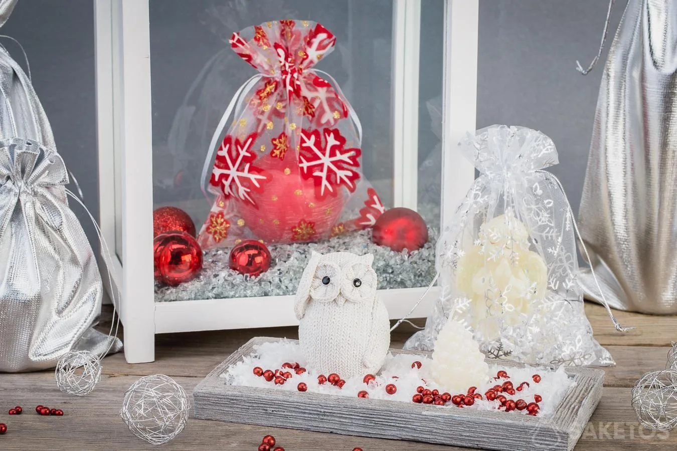Un sacchetto di organza è un'elegante confezione per candele