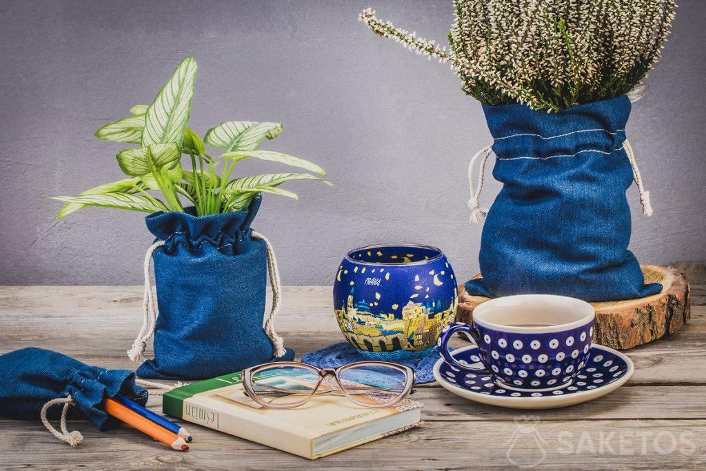 Fiori in fodere per fiori in denim