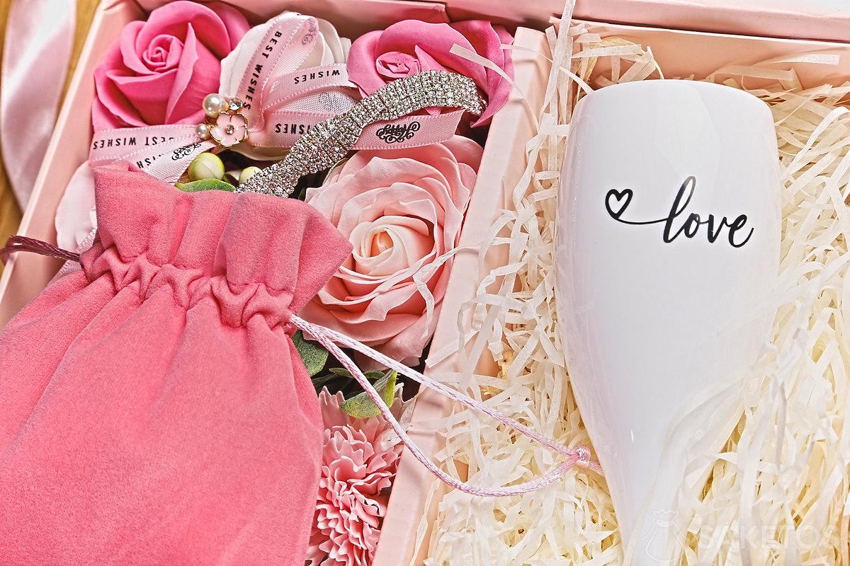 Regalo di San Valentino: come incartare un regalo