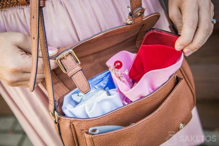 Sacchetti in velluto per organizzare in modo pratico e multiuso la vostra borsa.