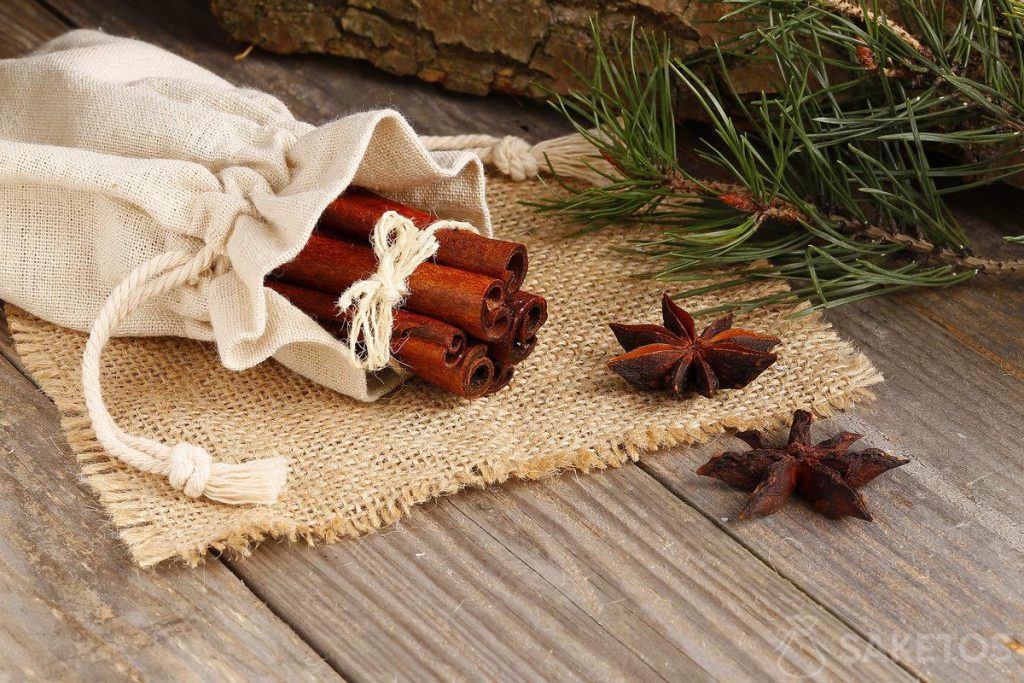 Sacchetti decorativa in lino con cannella e anice