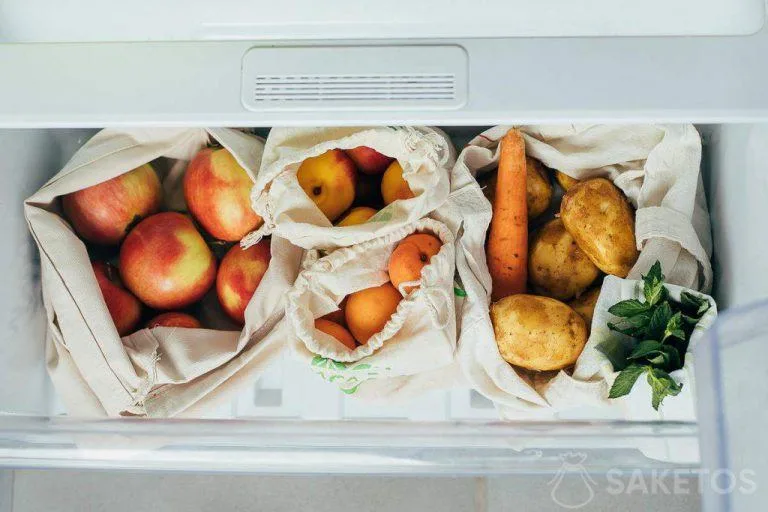 Sacchetti di materiale per ortaggi e frutta