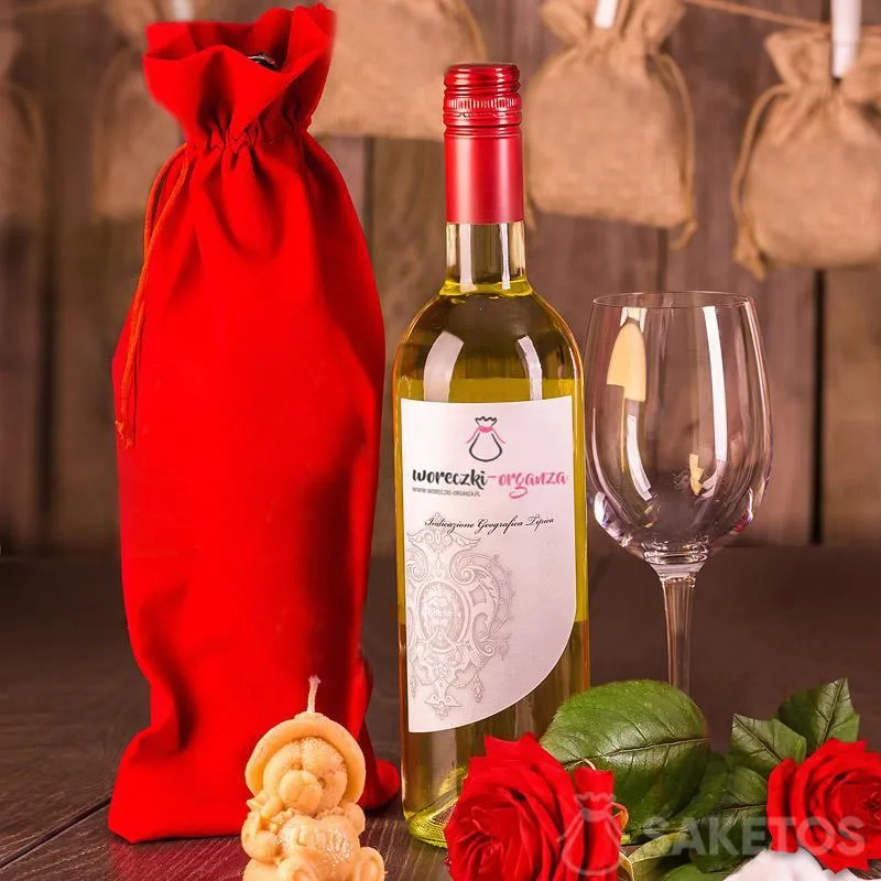 Sacchetto di velluto rosso per vino 16x37 cm.