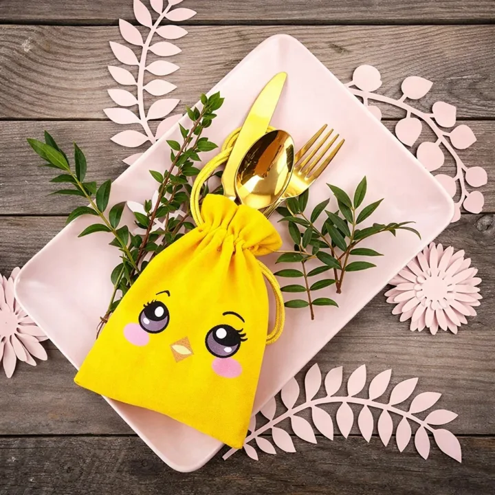 Sacchetto pasquale con pulcino portaposate